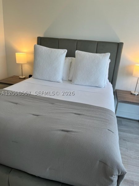 Alquiler de apartamento en Hyde Midtown 1206A
