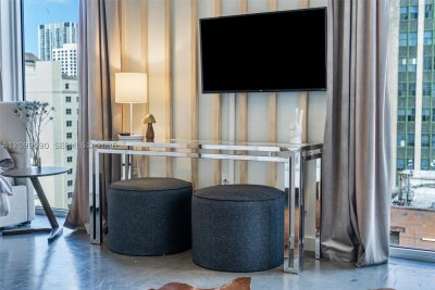 Comprar apartamento no Centro Condo 1404