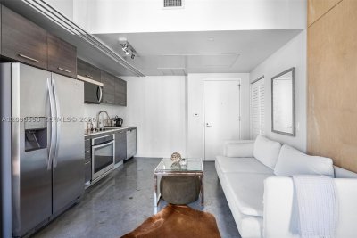 Comprar apartamento no Centro Condo 1404