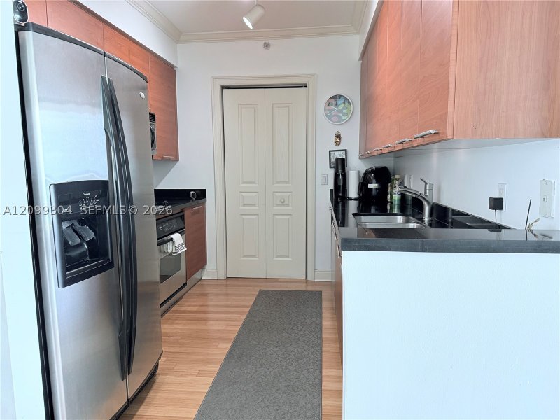 Apartment for rent at 350 Las Olas Place 2380