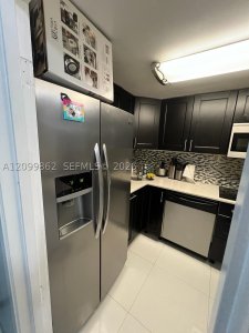 Aluguel de apartamento no Four Ambassadors 1506