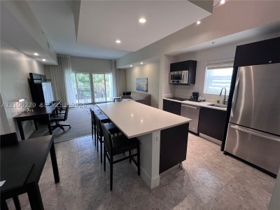 The Blue Doral Apt #916