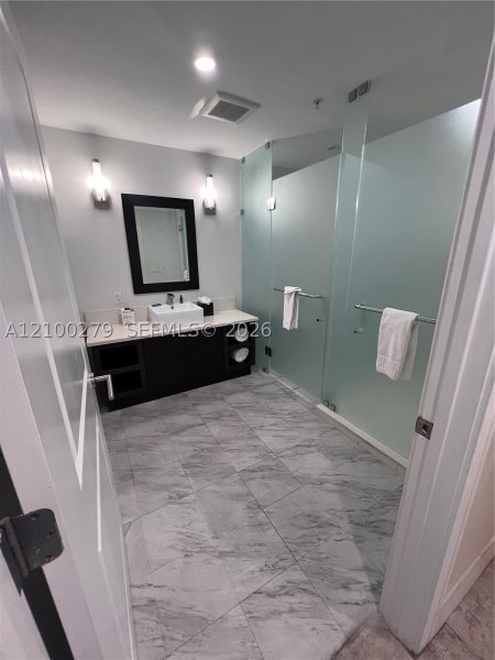 Comprar apartamento en The Blue Doral 916
