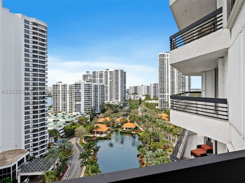 Apartment for rent at Mystic Pointe 100 1704