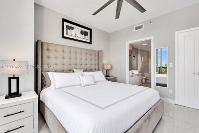 Comprar apartamento en Marina Blue 411