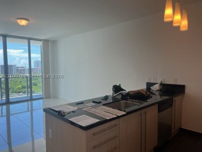 Axis on Brickell South Tower Apt #2002-S