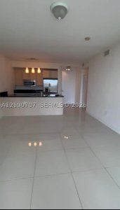 Aluguel de apartamento no Axis on Brickell South Tower 2002-S