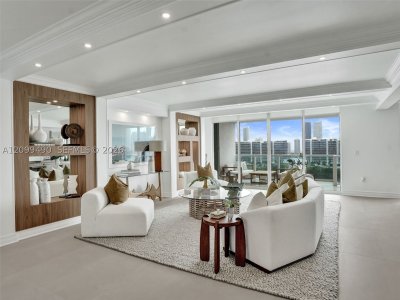 Comprar apartamento no Peninsula I 1502