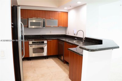 Aluguel de apartamento no One Fifty One at Biscayne 801