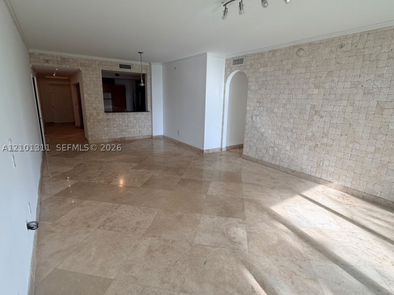 Apartment for rent at Aventura Marina 308
