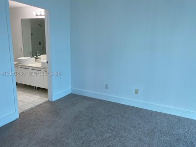 Comprar apartamento en Marina Blue 3001