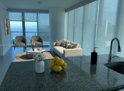 Comprar apartamento en Marina Blue 3001