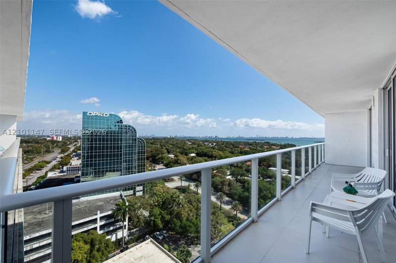 Comprar apartamento no Baltus House 1605