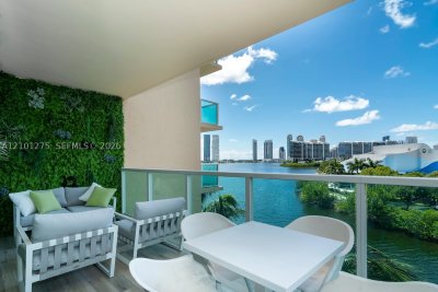 Aventura Marina II Apt #516