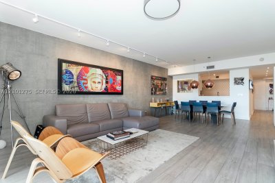 Comprar apartamento en Aventura Marina II 516