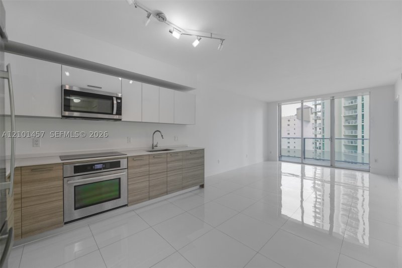 Condo for sale at Brickell House Condo 1203