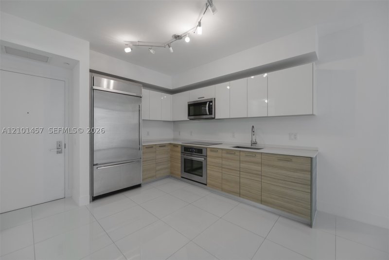Condo for sale at Brickell House Condo 1203