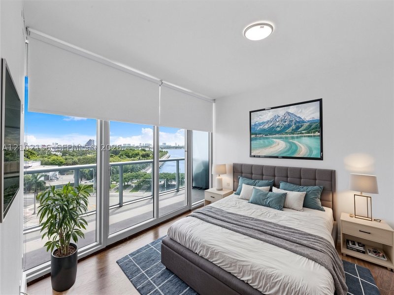 Comprar apartamento en Marina Blue 612