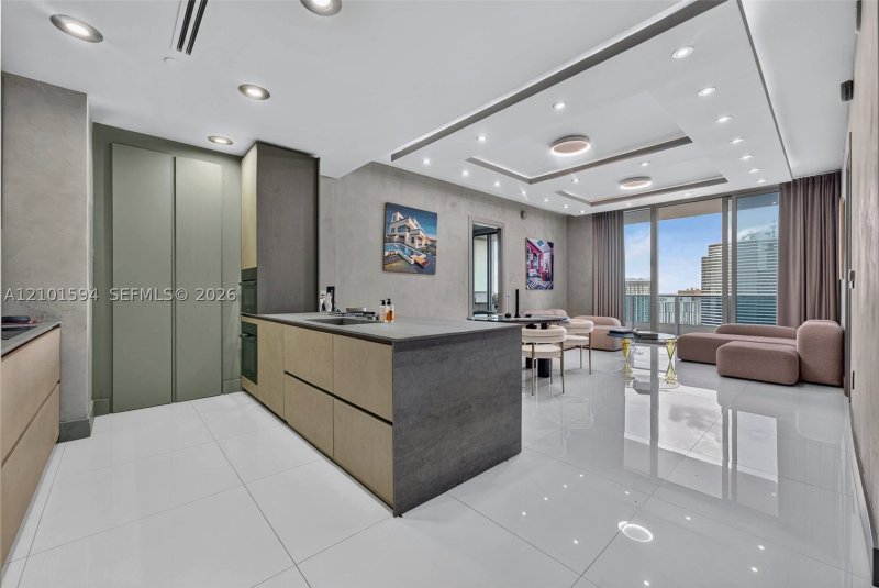 Condo for sale at Epic Miami 5010