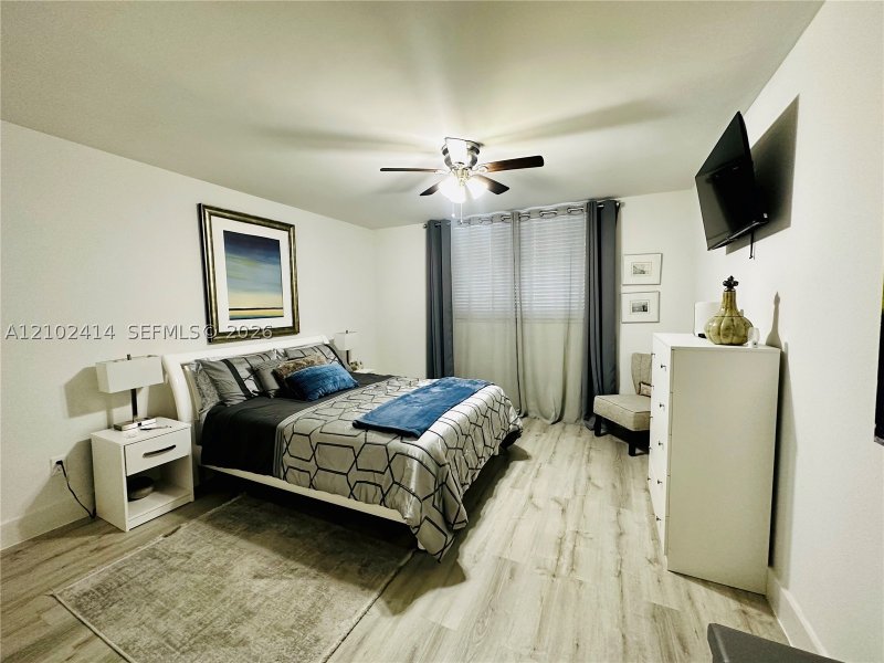 Property photo # 6