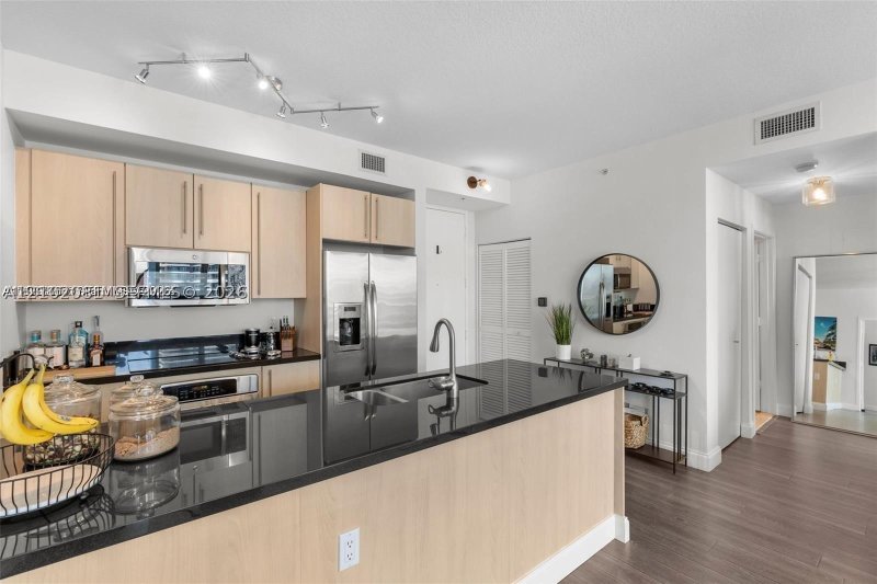 Comprar apartamento en Axis on Brickell South Tower 2204-S