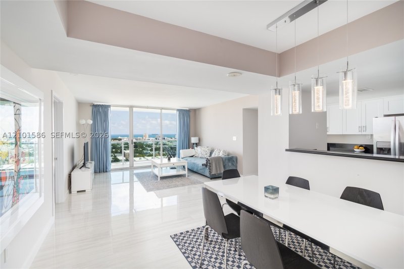 Apartment for rent at Floridian 1708