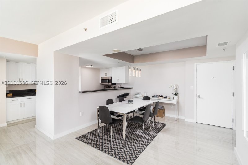 Apartment for rent at Floridian 1708