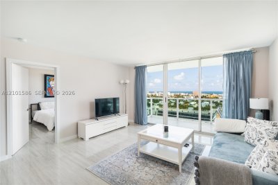 Floridian Apt #1708