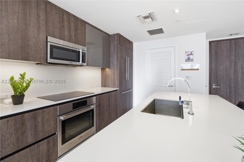 Condo for sale at Brickell City Centre Reach 1106