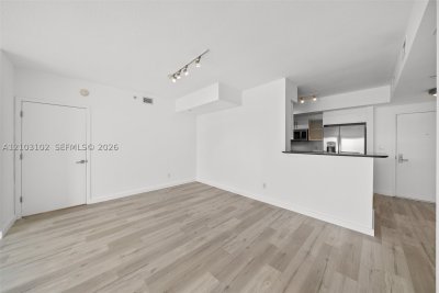 Alquiler de apartamento en One Miami East Tower 3819