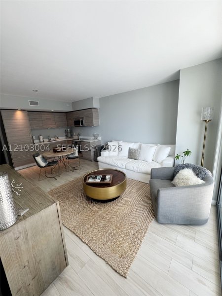 Comprar apartamento en Dua Miami - SLS Brickell Condo 2808