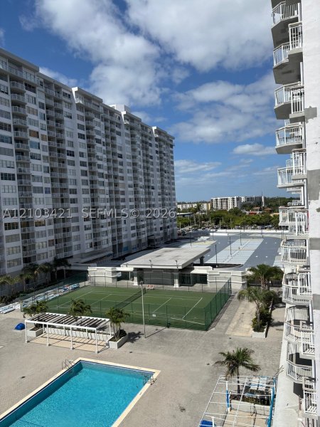 Apartment for rent at Del Prado Aventura 702