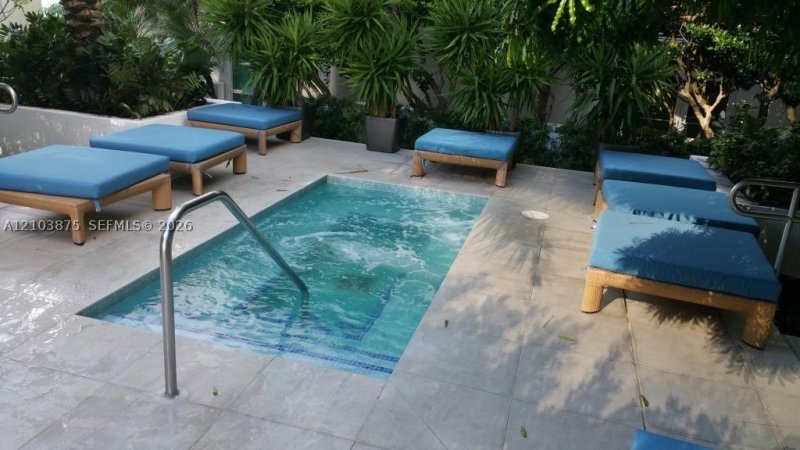Comprar apartamento en The Plaza Tower I 4008
