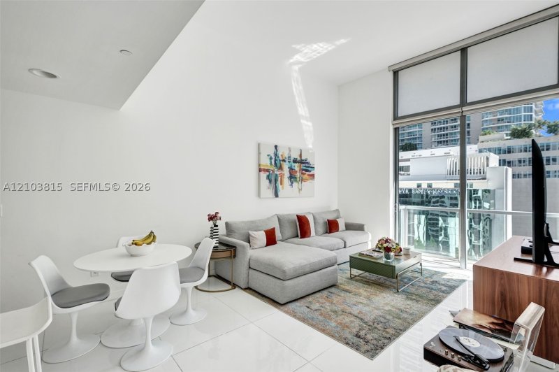 Alquiler de apartamento en Avenue on Brickell 1060 Tower 1207