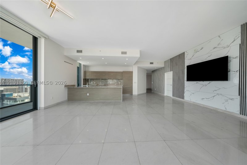 Apartment for rent at Dua Miami - SLS Brickell Condo PH5210