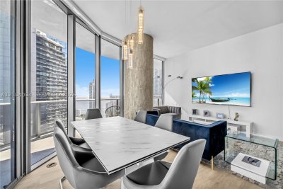 Aluguel de apartamento no Brickell Heights East 4501