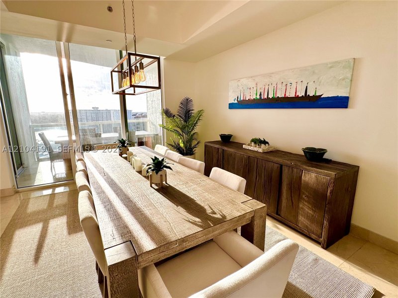 Apartment for rent at Trump Tower Two 1804