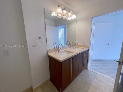 Alquiler de apartamento en Axis on Brickell South Tower 1001-S