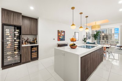 Comprar apartamento no Paramount Miami WorldCenter 1901