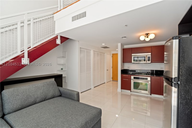 Property photo # 7
