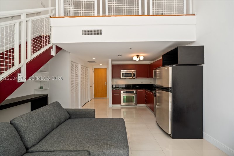 Property photo # 8
