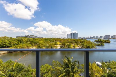 Comprar apartamento no The Harbour 506