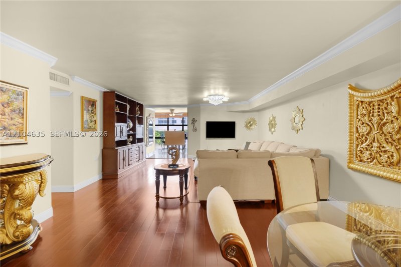Property photo # 6