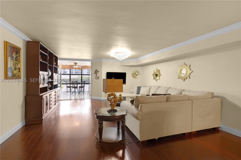 Property photo # 7