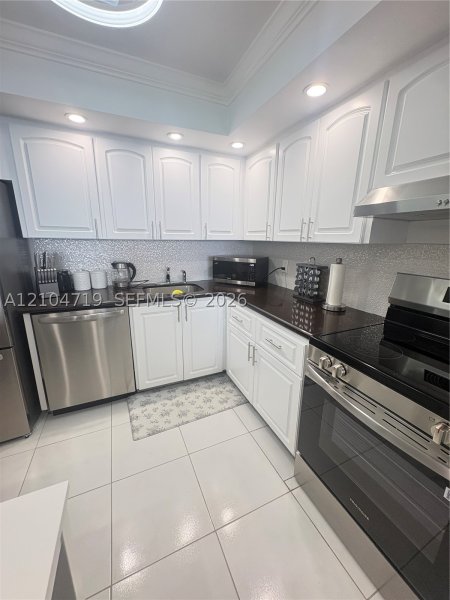 Property photo # 2