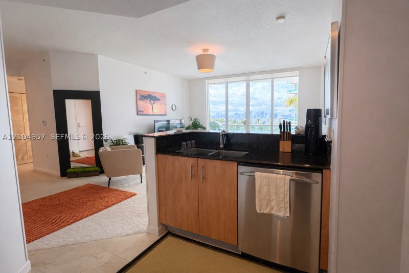 Property photo # 6