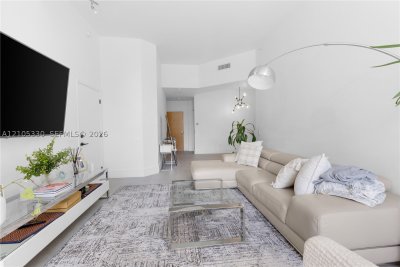 Comprar apartamento no North Tower at The Point 304