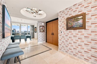 Comprar apartamento en The Pinnacle 1903