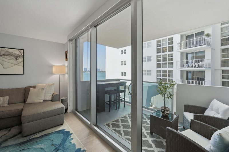 Condo for sale at Mirador North Tower 324
