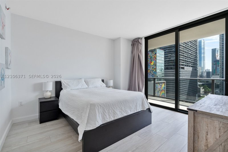 Property photo # 6